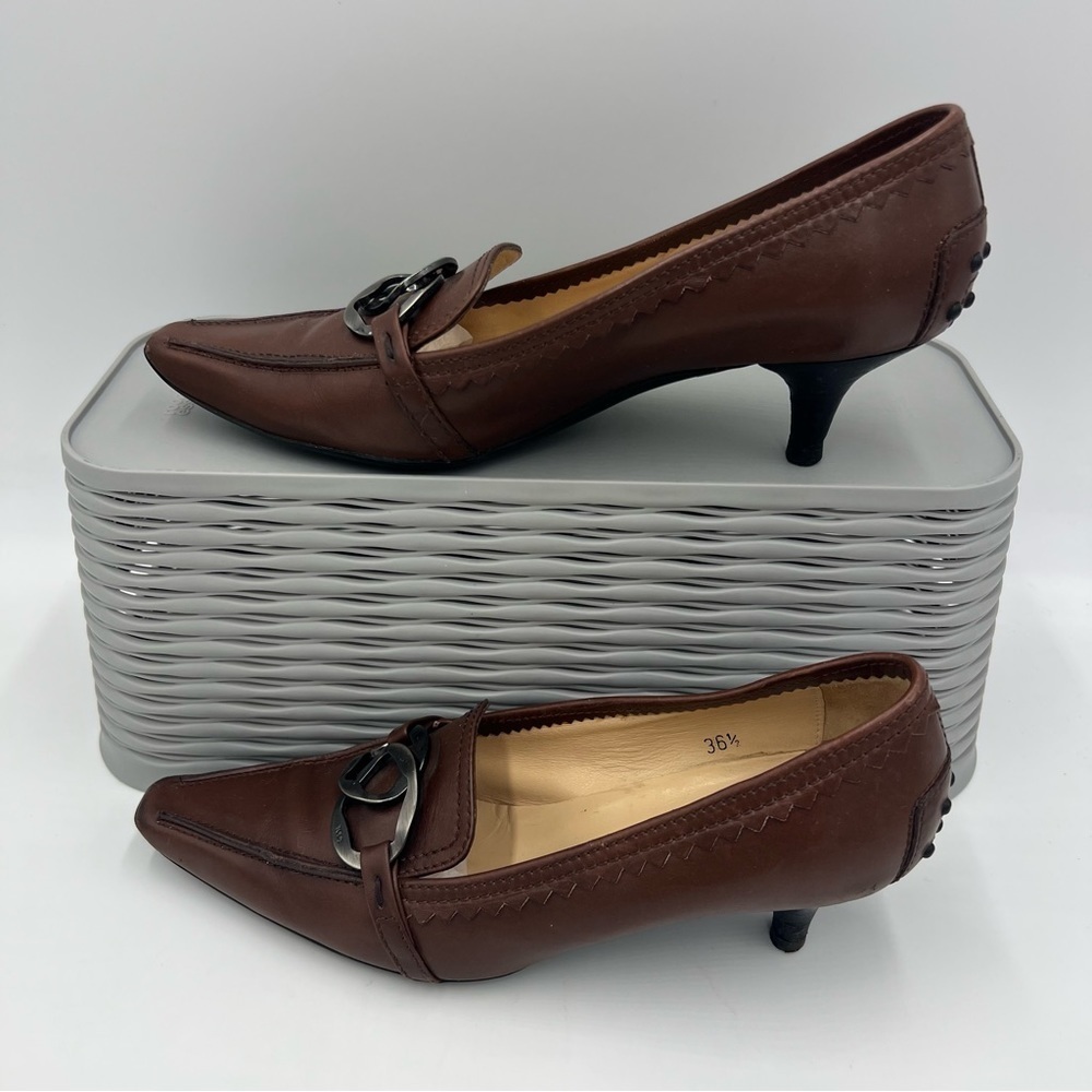 Tod’s Brown Leather Silver Buckle Low Pumps Kitten Heels Size 36.5